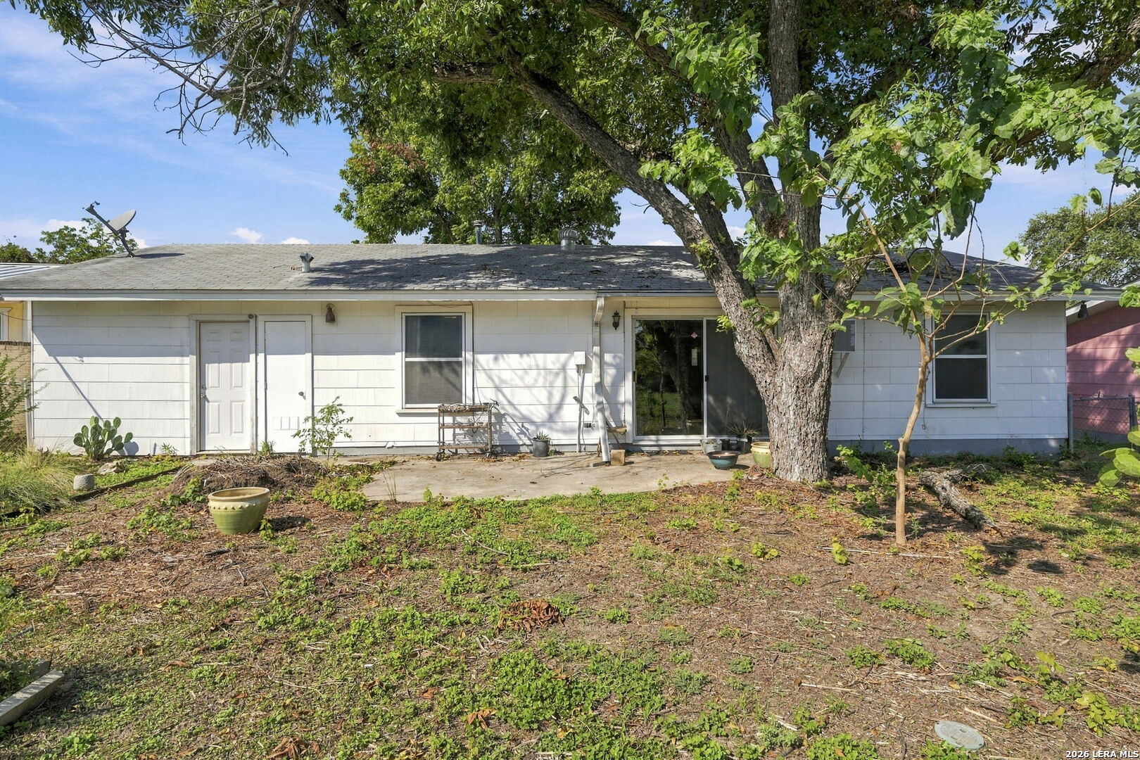 166 Fennel Dr, San Antonio, TX 78213