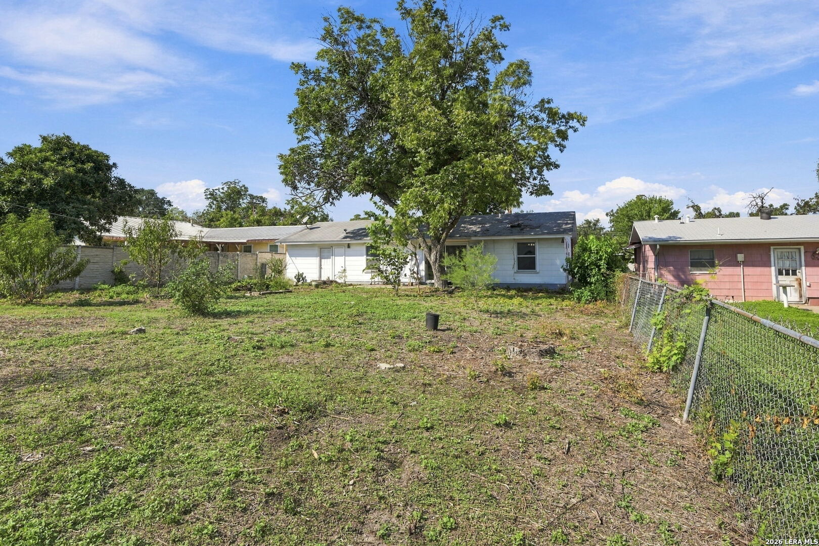 166 Fennel Dr, San Antonio, TX 78213