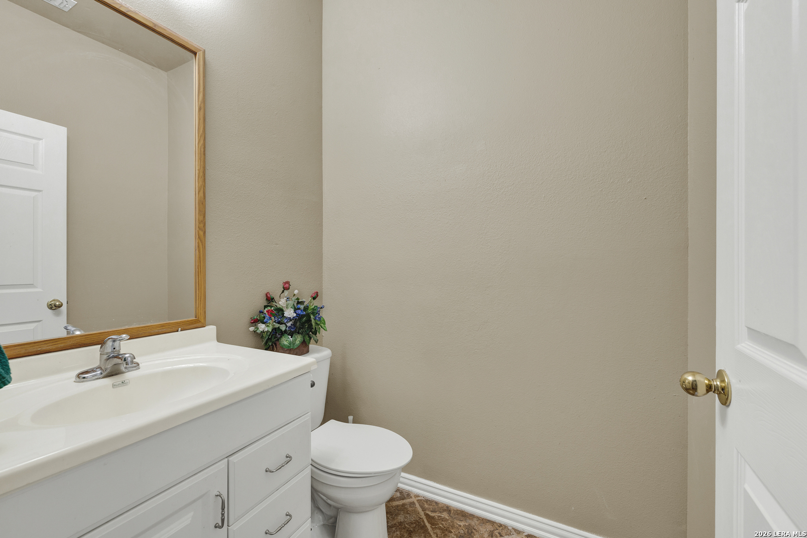 146 Creekview, Canyon Lake, TX 78133