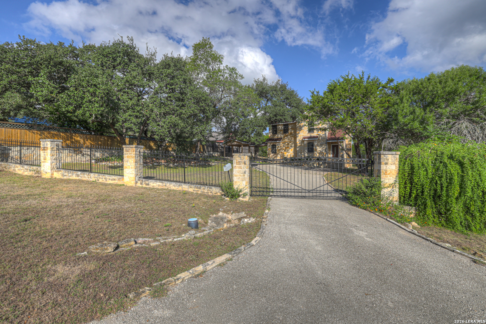 Photo 2 of Single family home for sale at 146 Creekview, Canyon Lake, TX 78133 | MLS# 2023097 | Listing updated on 2026-10-12