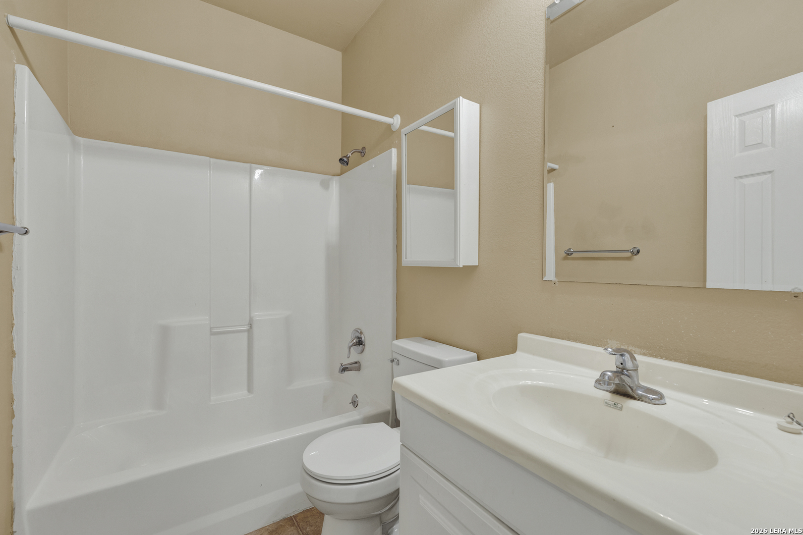 146 Creekview, Canyon Lake, TX 78133