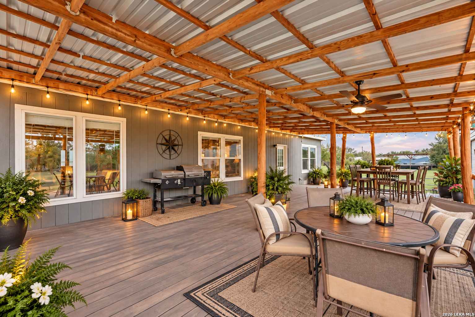 213 RIVER FRONT DR, Cedar Creek, TX 78612