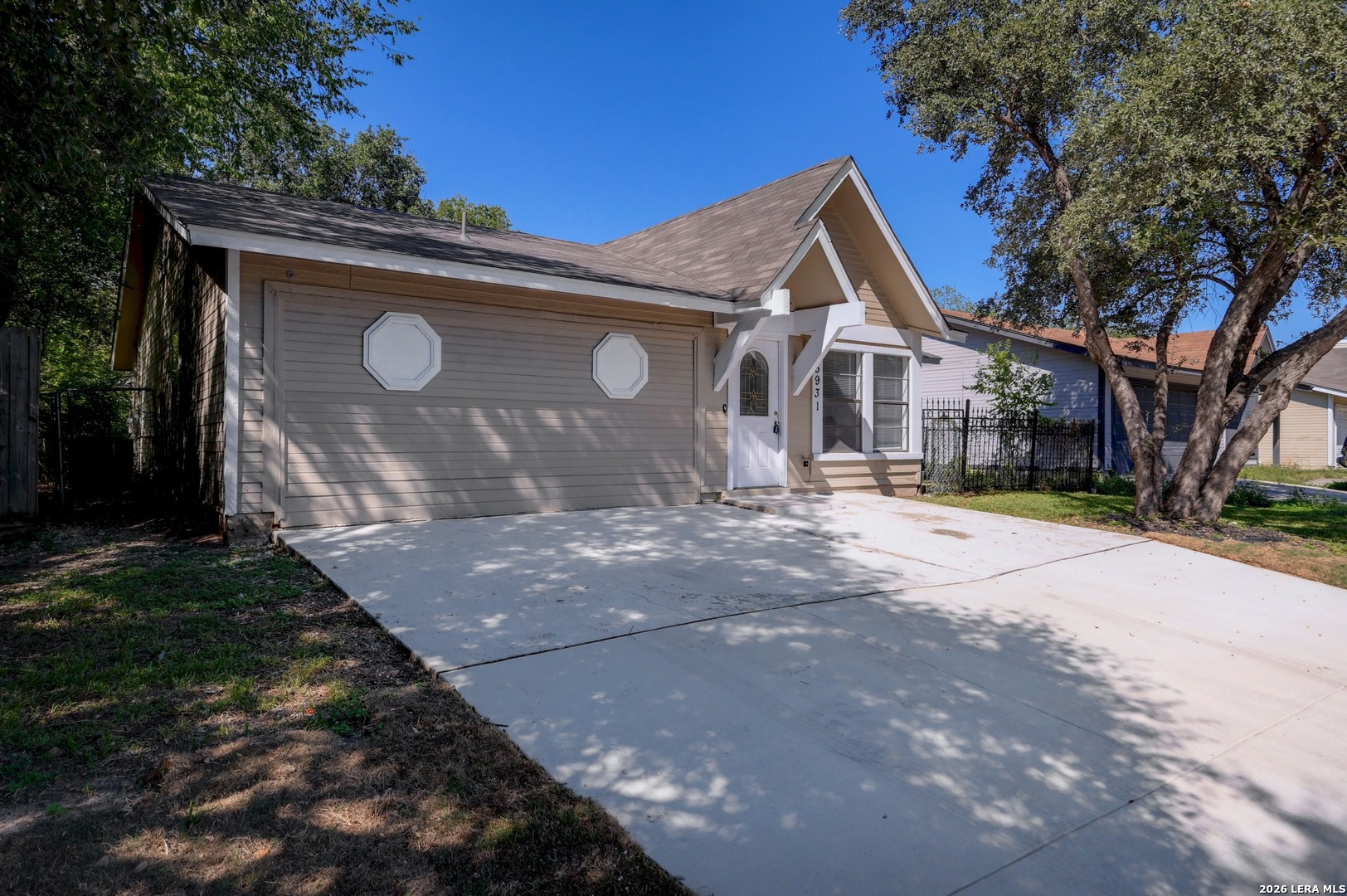5931 Glacier Sun Dr, San Antonio, TX 78244