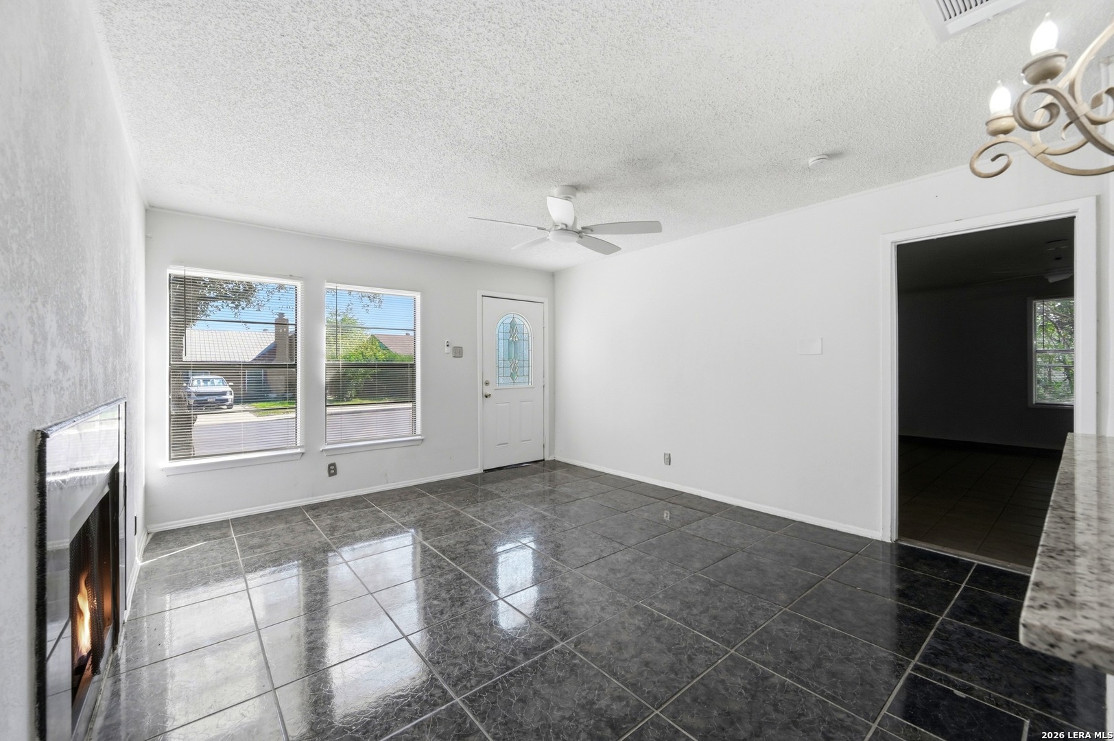 5931 Glacier Sun Dr, San Antonio, TX 78244