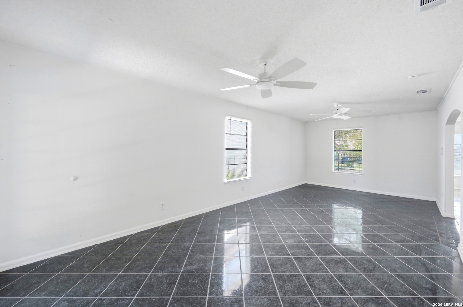 5931 Glacier Sun Dr, San Antonio, TX 78244