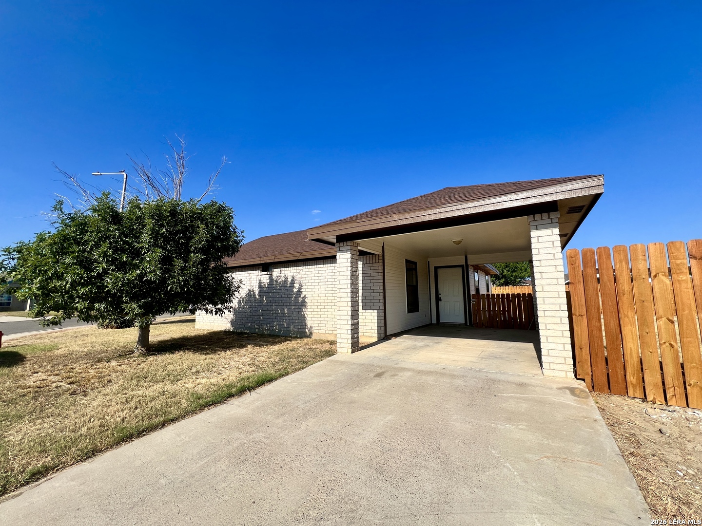 2277 Cantera Circle, Eagle Pass, TX 78852