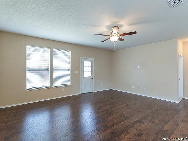 7535 DERBY VIS, Selma, TX 78154
