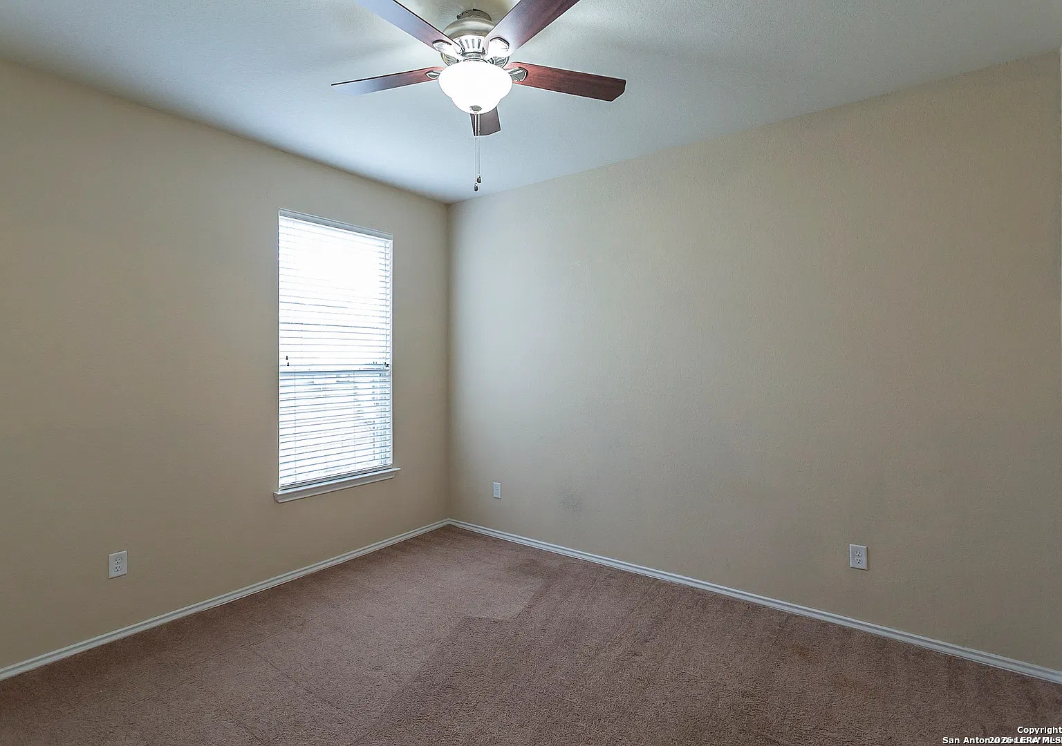 7535 DERBY VIS, Selma, TX 78154