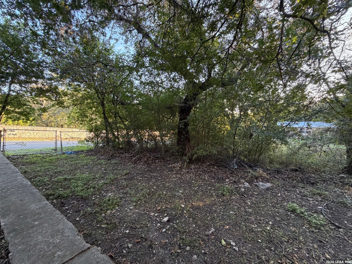 Photo 4 of Single family home for sale at 25203 Aue Rd, San Antonio, TX 78257 | MLS# 2022986 | Listing updated on 2026-10-12