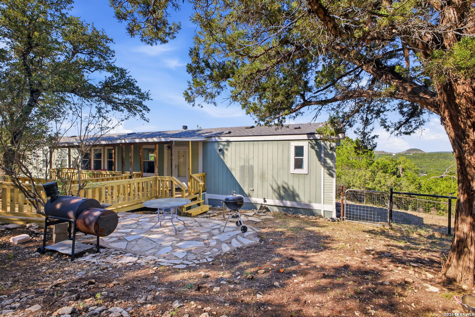 Property photo for 495 KINGS DR, Canyon Lake, TX