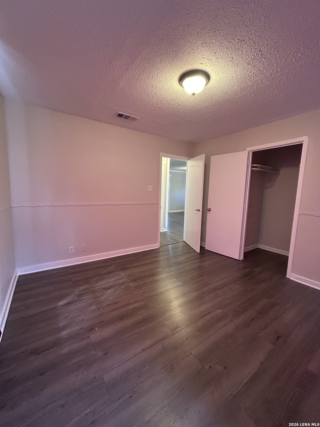 521 GLAMIS AVE, San Antonio, TX 78223