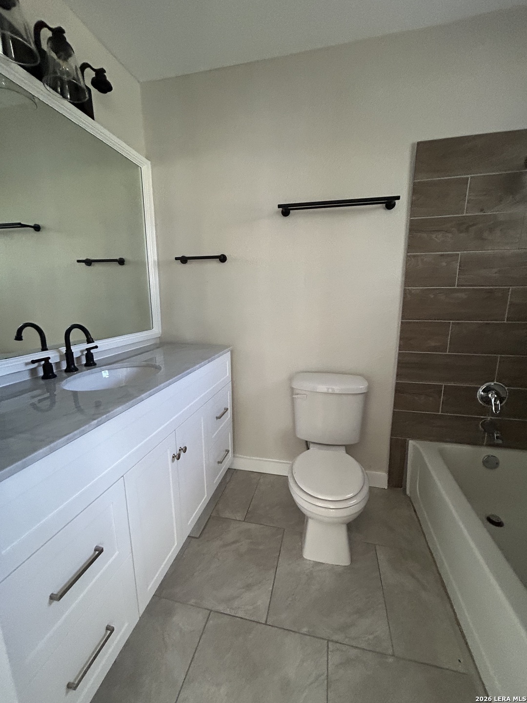 521 GLAMIS AVE, San Antonio, TX 78223