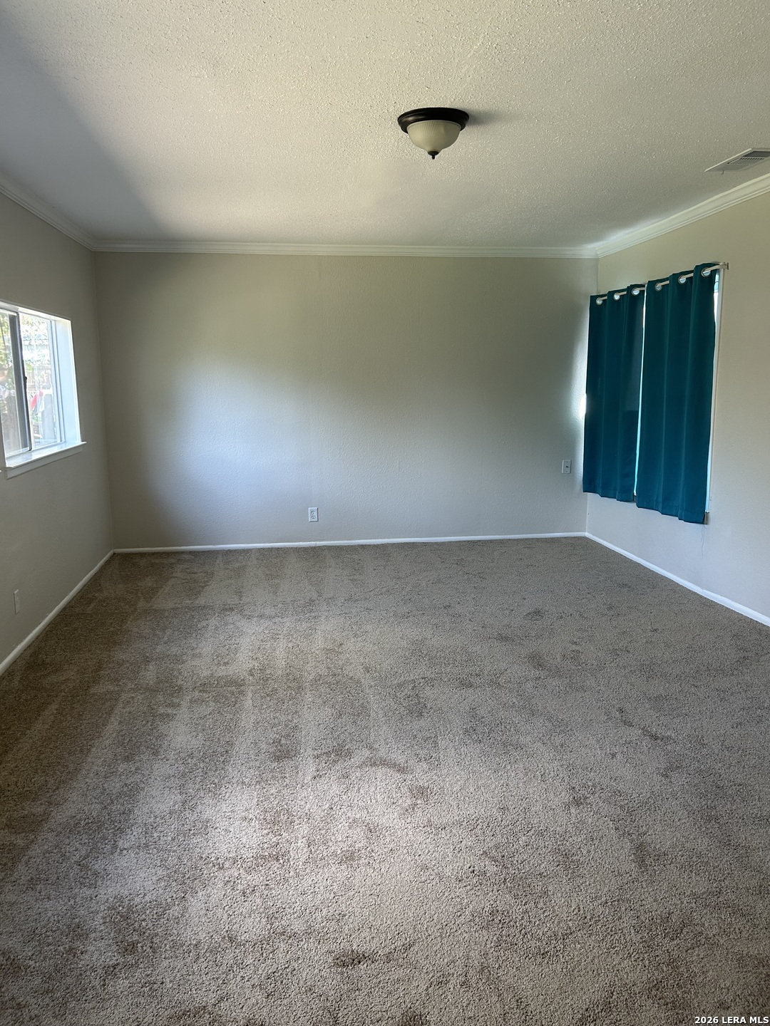 521 GLAMIS AVE, San Antonio, TX 78223