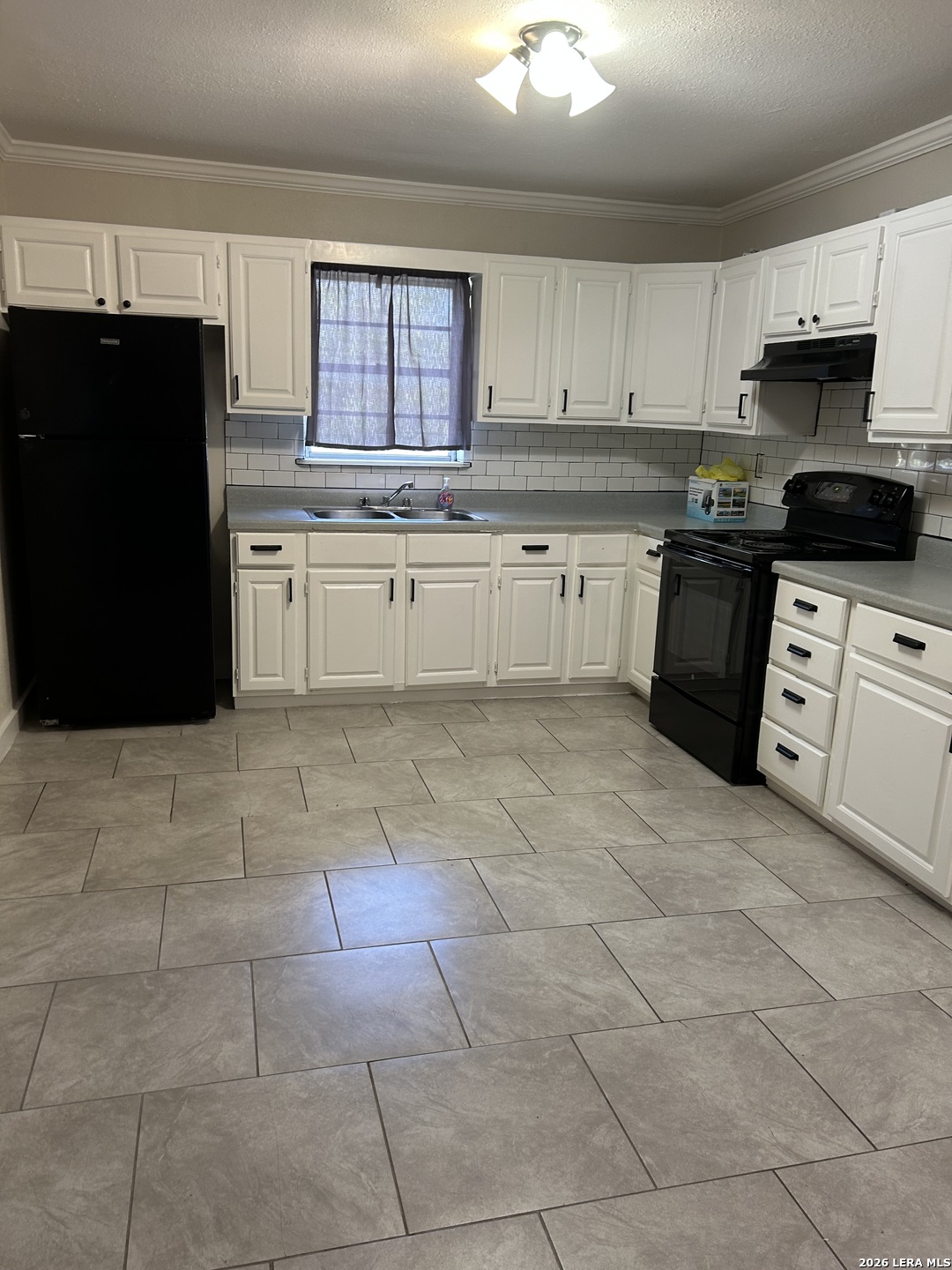 521 GLAMIS AVE, San Antonio, TX 78223