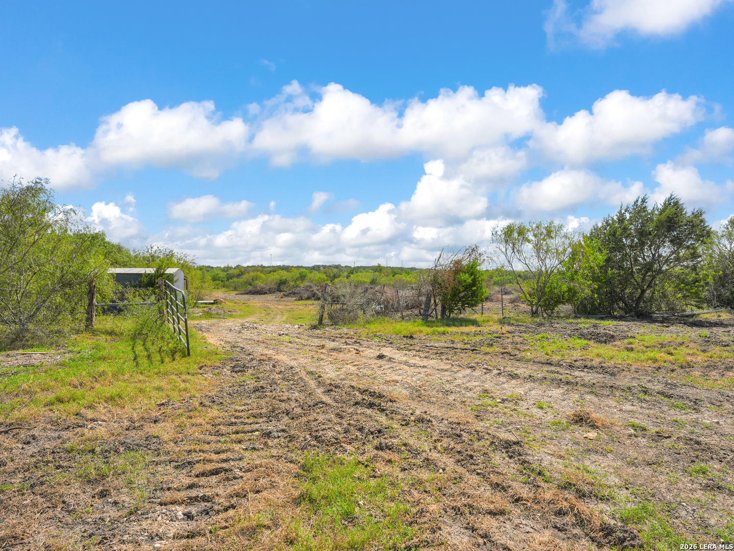 22030 Old Nacogdoches, New Braunfels, TX 78132
