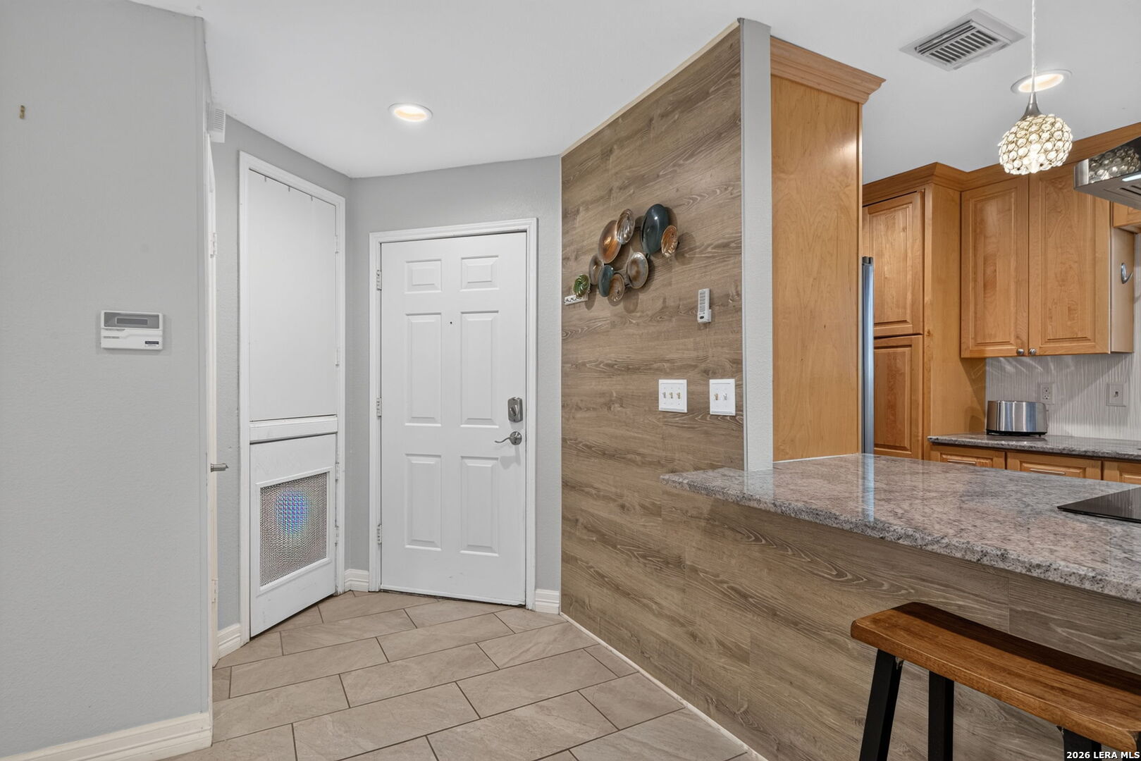 Entry/Foyer