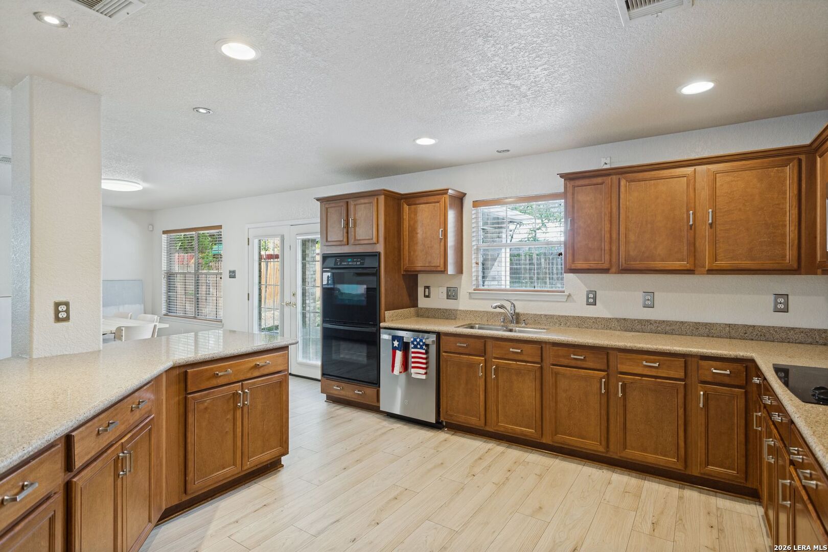 602 Barrow Peak, San Antonio, TX 78251