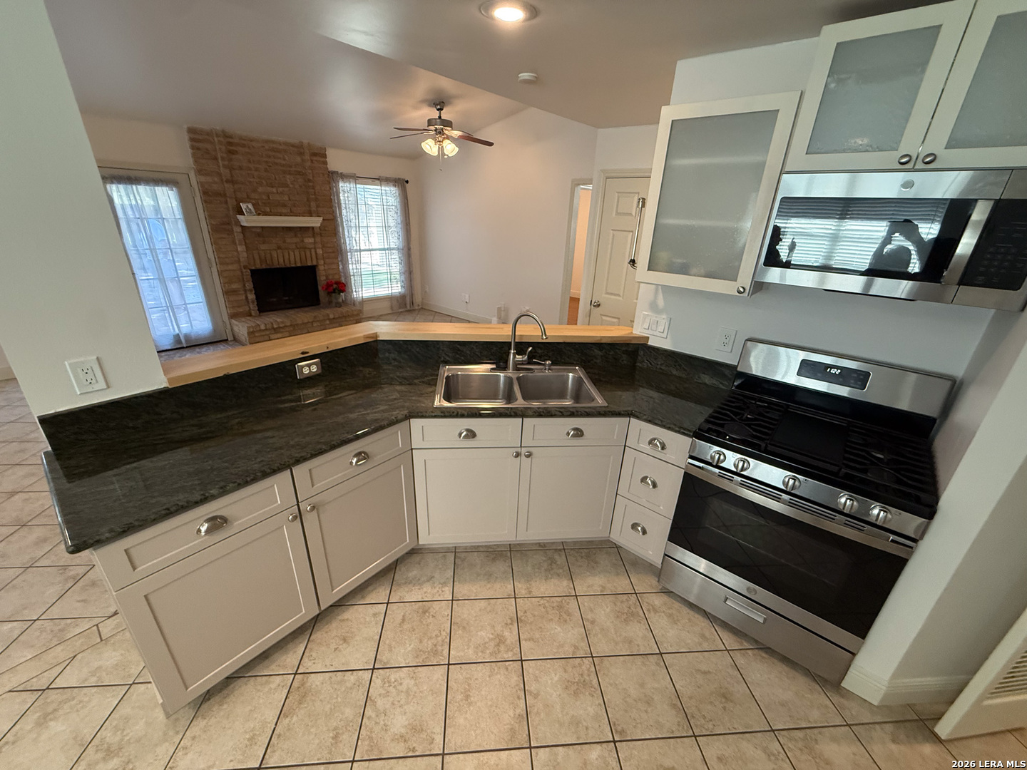 2814 BURNING HILL, San Antonio, TX 78247