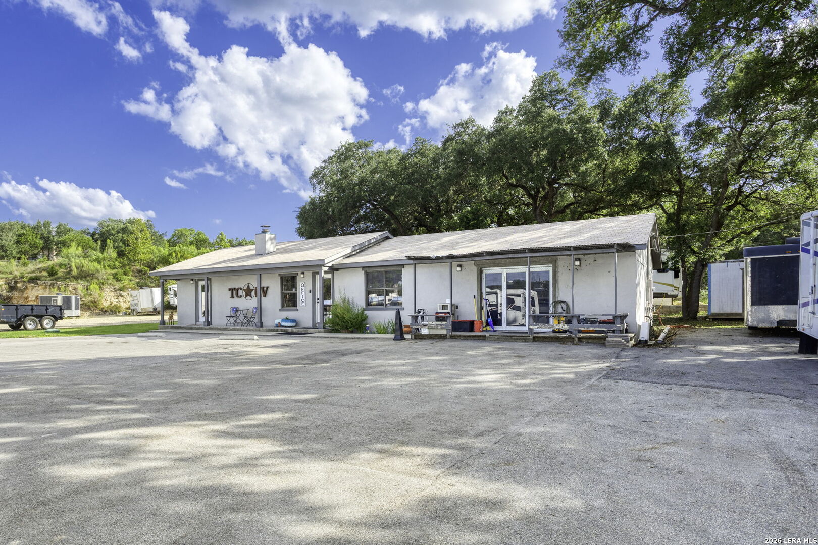 Photo 2 of Single family home for sale at 16415 S Access Rd, Canyon Lake, TX 78133 | MLS# 2023035 | Listing updated on 2026-10-12