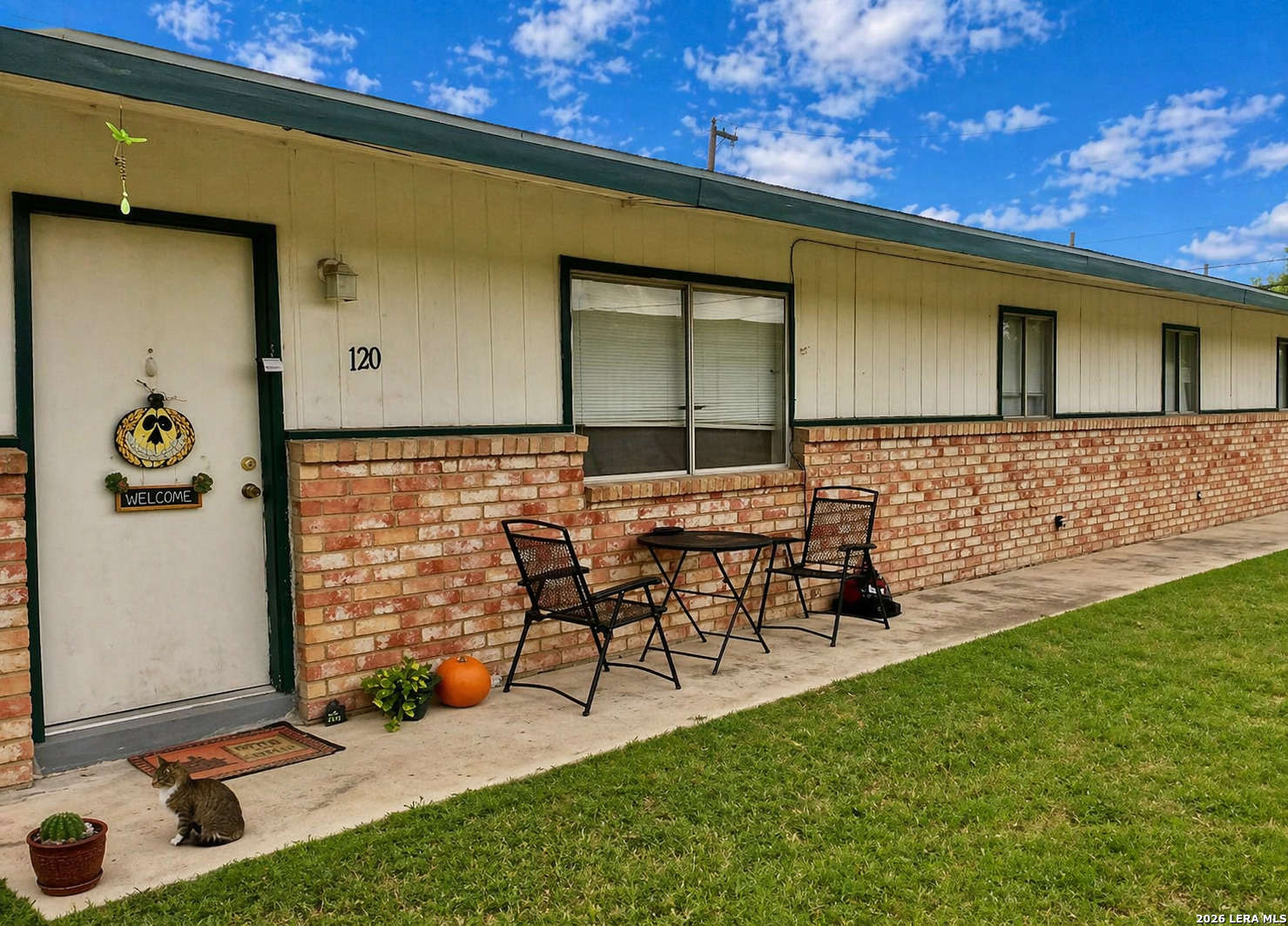 144 W Villaret Blvd, #106, San Antonio, TX 78221