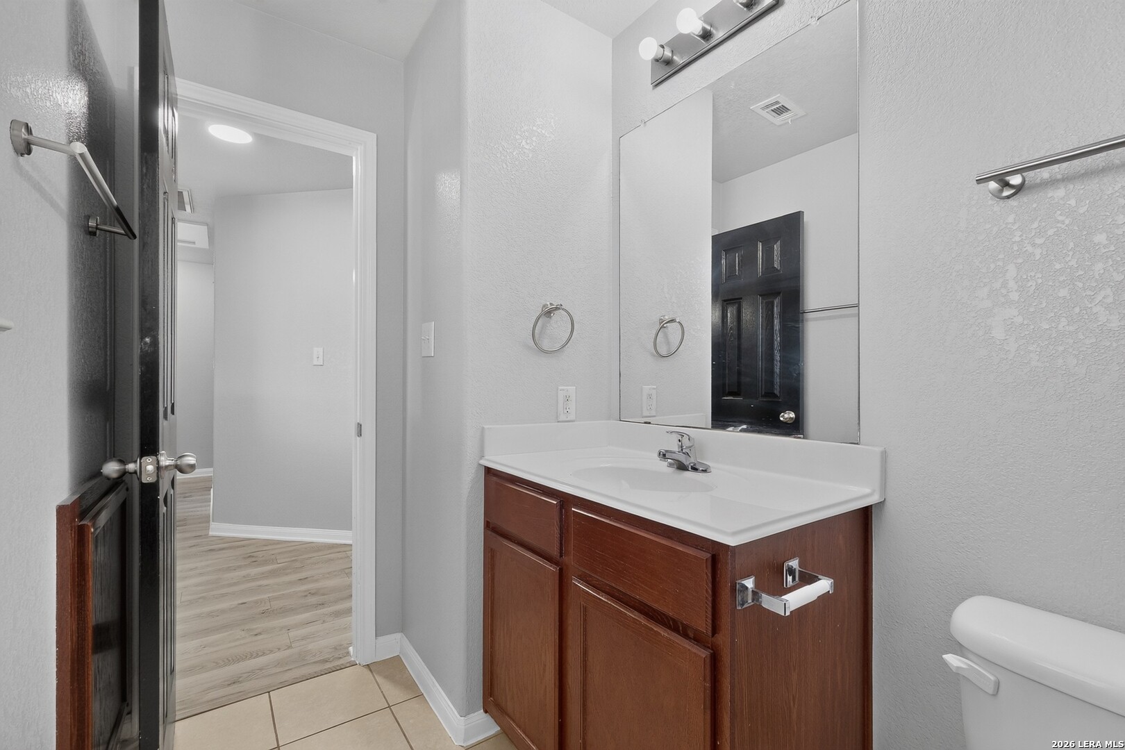 6042 Luckey Run, San Antonio, TX 78252