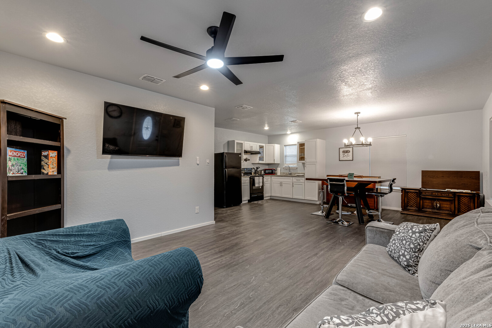 451 FERRIS AVE, San Antonio, TX 78220