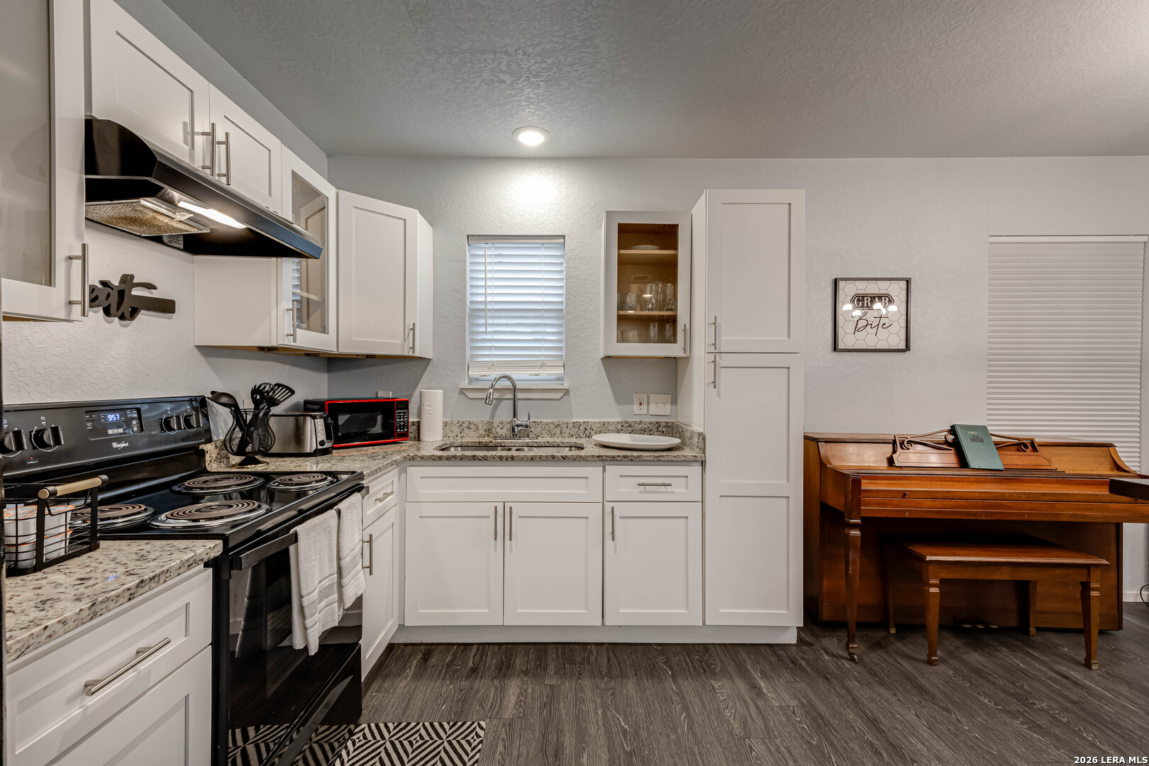 451 FERRIS AVE, San Antonio, TX 78220