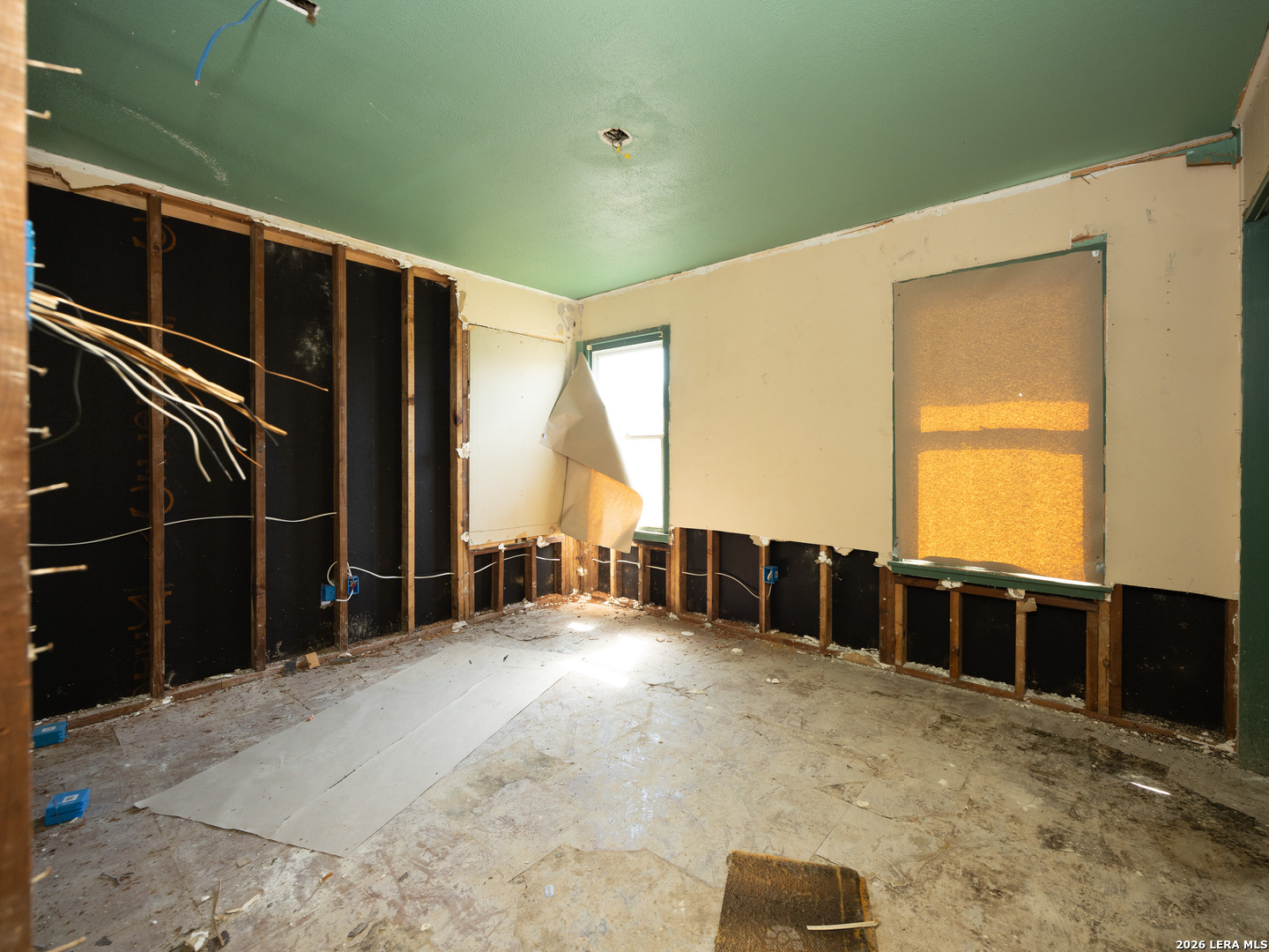 439 Nash, San Antonio, TX 78223