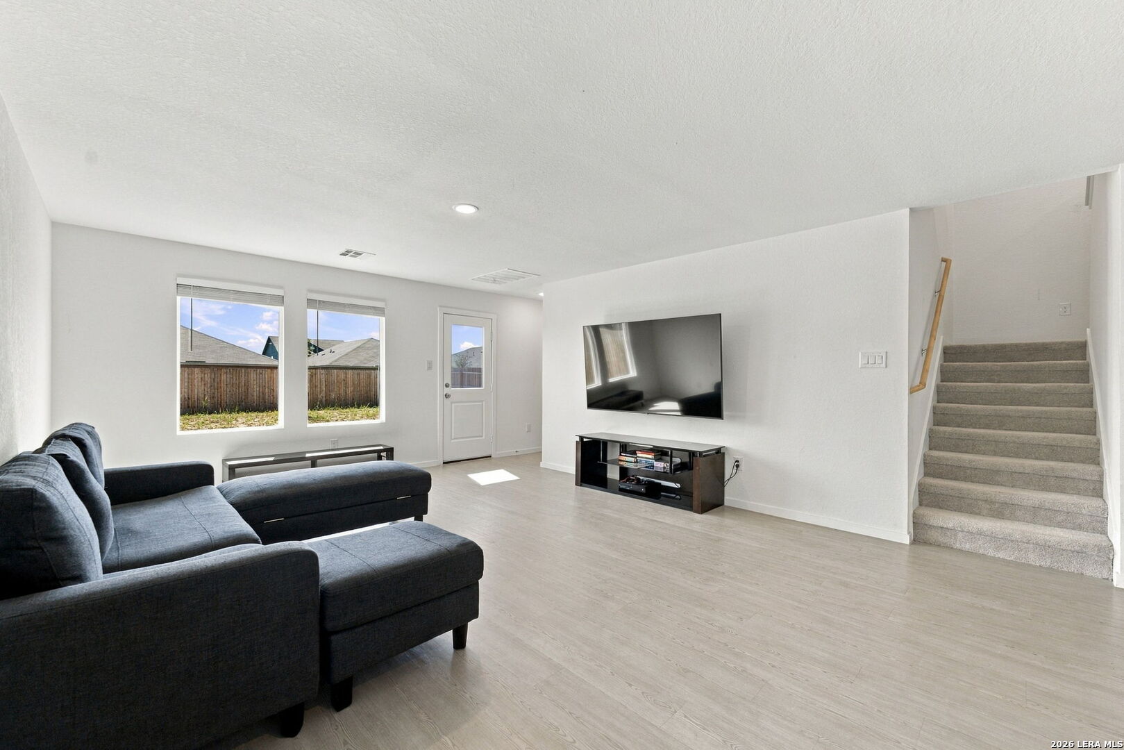 4618 LEGACY TRL, Von Ormy, TX 78073