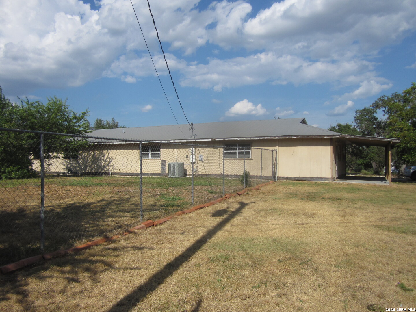 203 Houston St, Bandera, TX 78003