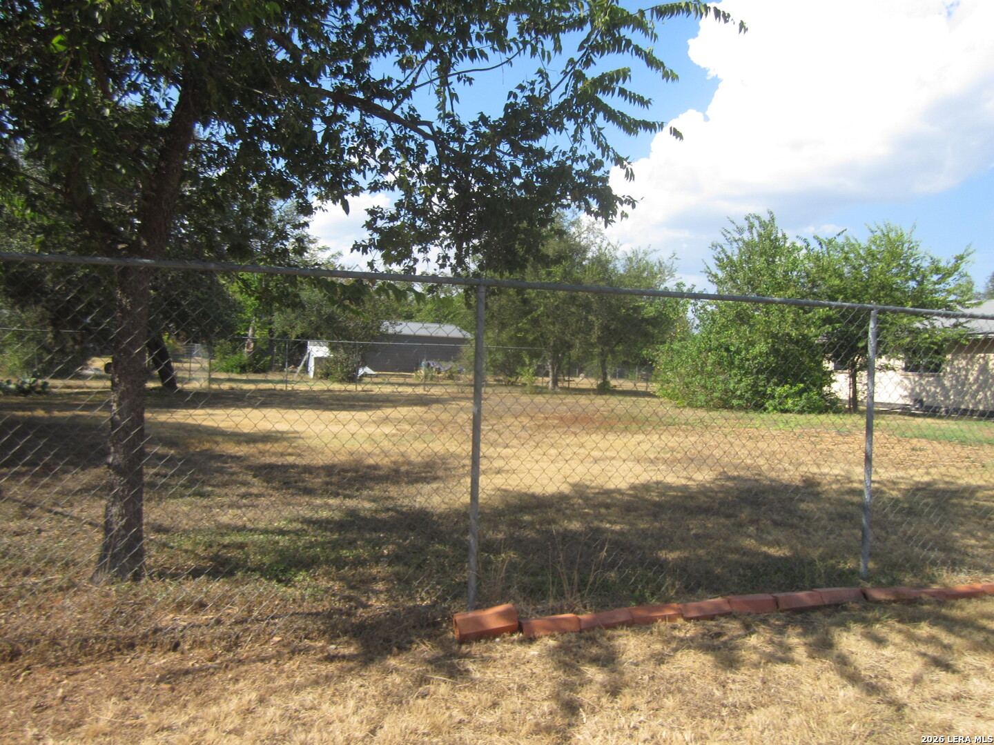 203 Houston St, Bandera, TX 78003