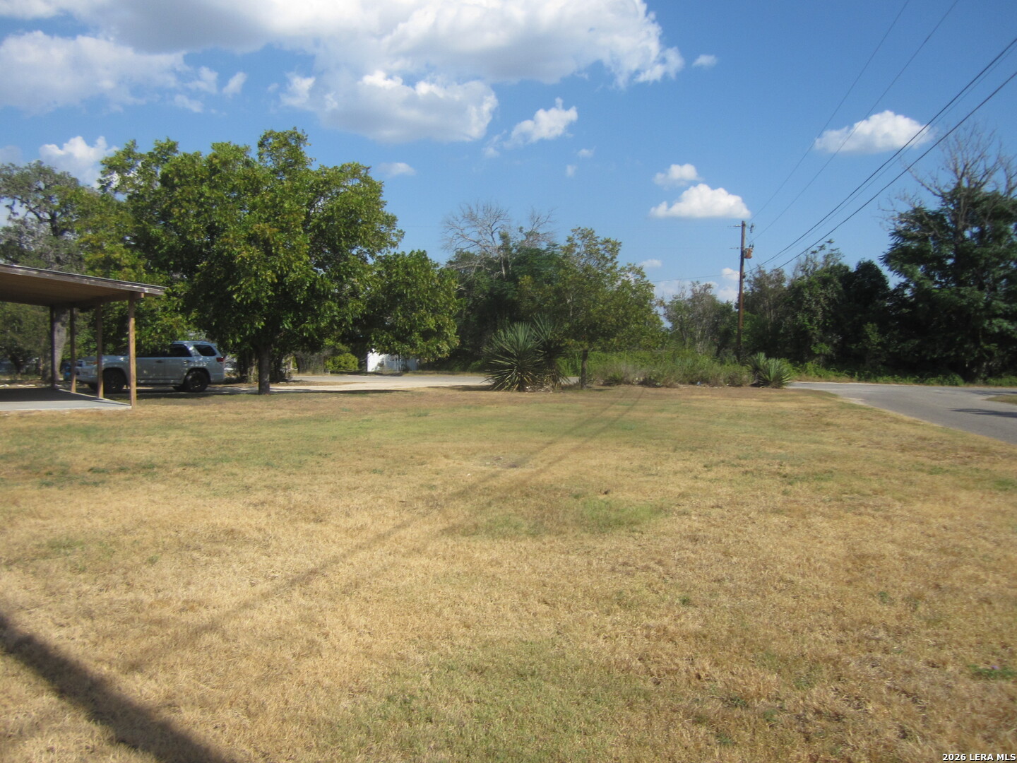 203 Houston St, Bandera, TX 78003