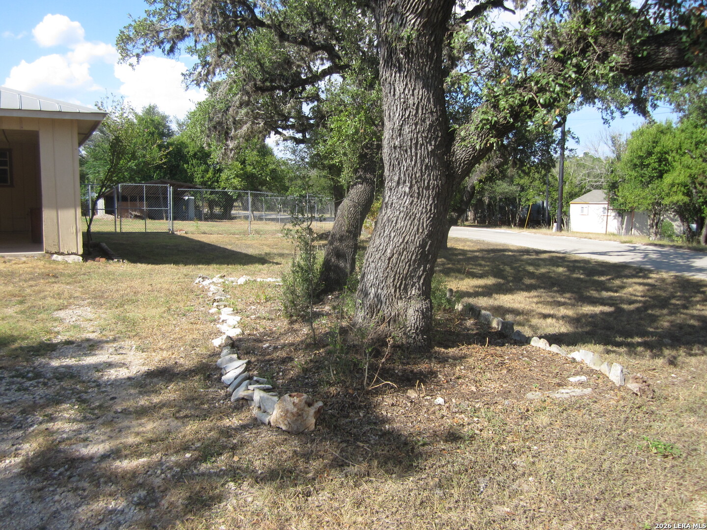 203 Houston St, Bandera, TX 78003