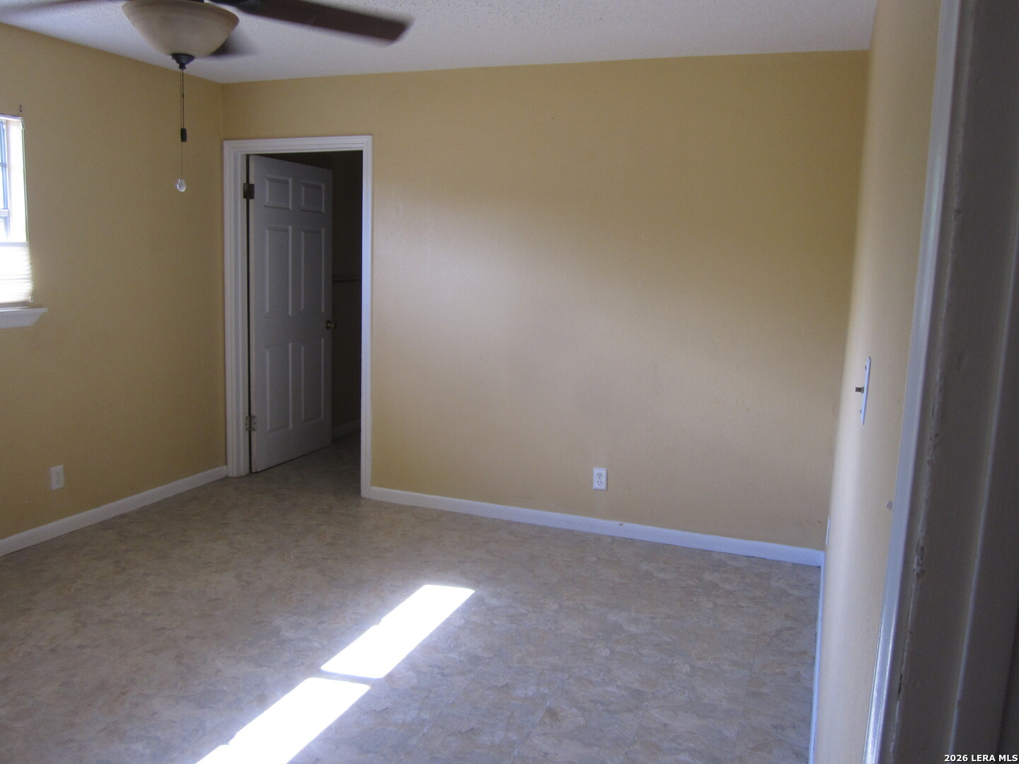 203 Houston St, Bandera, TX 78003