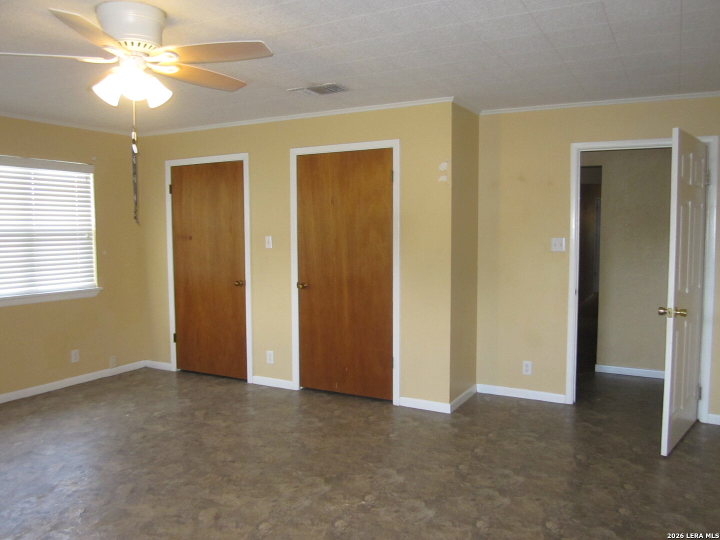 203 Houston St, Bandera, TX 78003