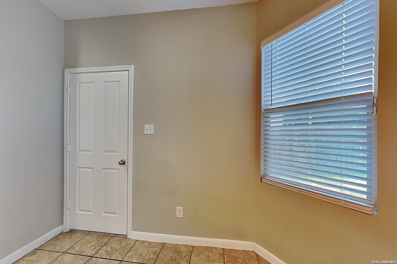 1819 Mobeetie Trail, San Antonio, TX 78245