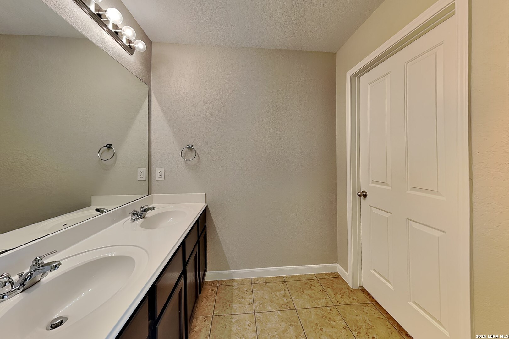 1819 Mobeetie Trail, San Antonio, TX 78245