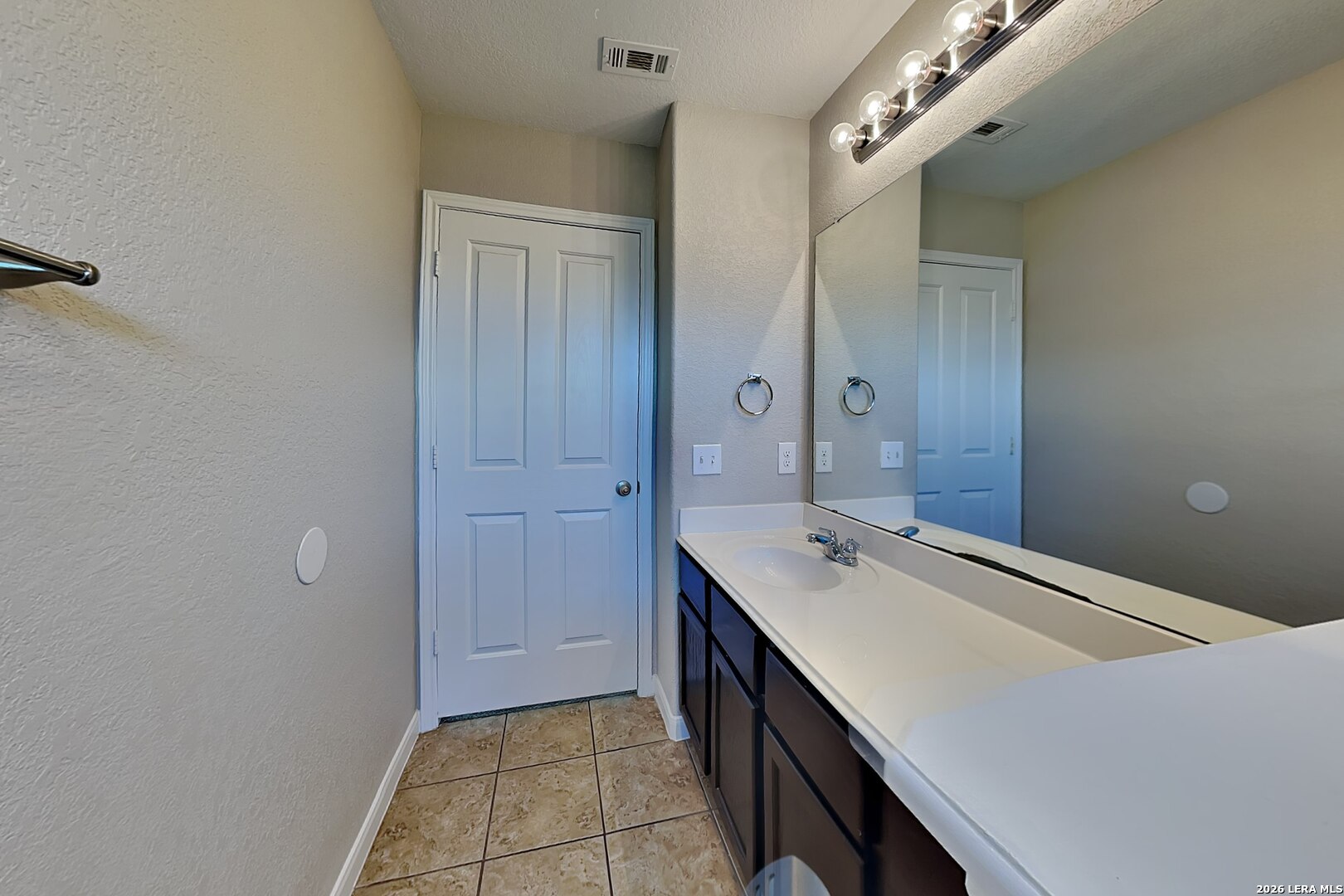 1819 Mobeetie Trail, San Antonio, TX 78245