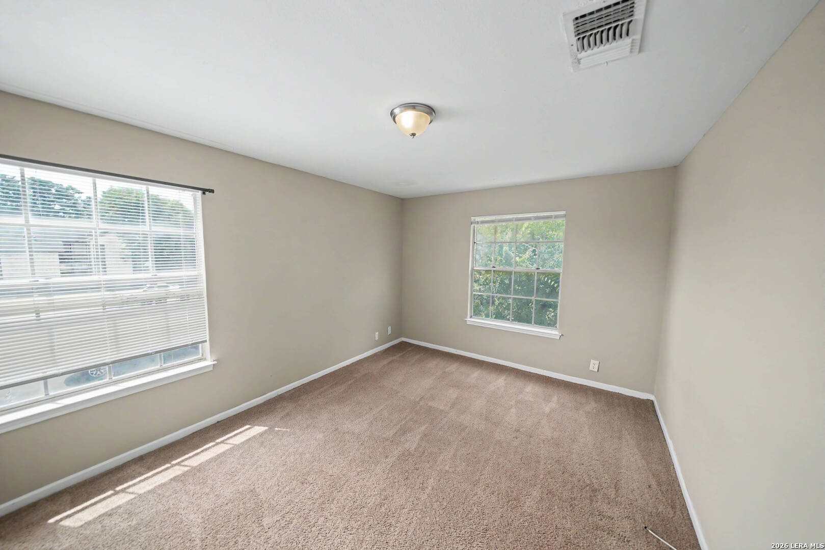 5216 MEADOW FLD, San Antonio, TX 78250