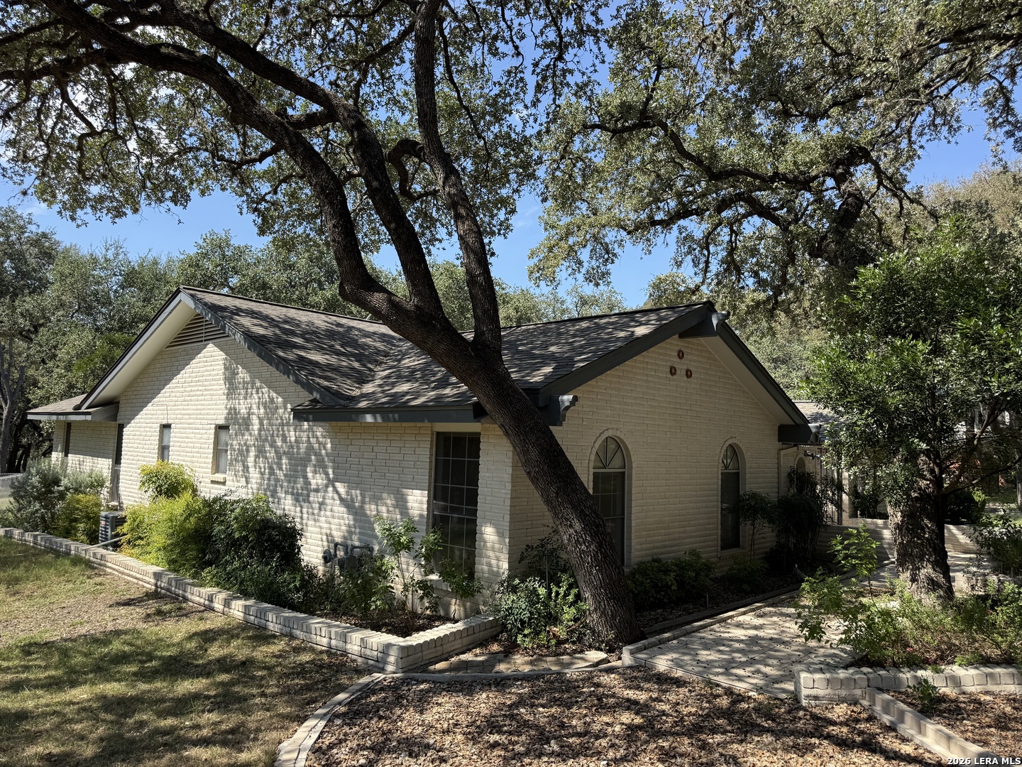 20387 Grass Creek Road, Garden Ridge, TX 78266