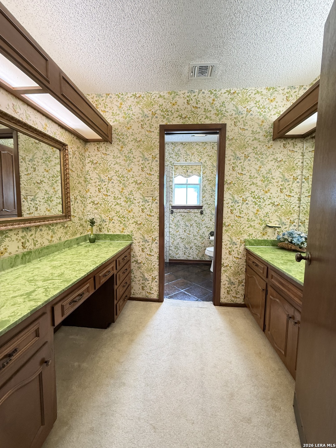 20387 Grass Creek Road, Garden Ridge, TX 78266