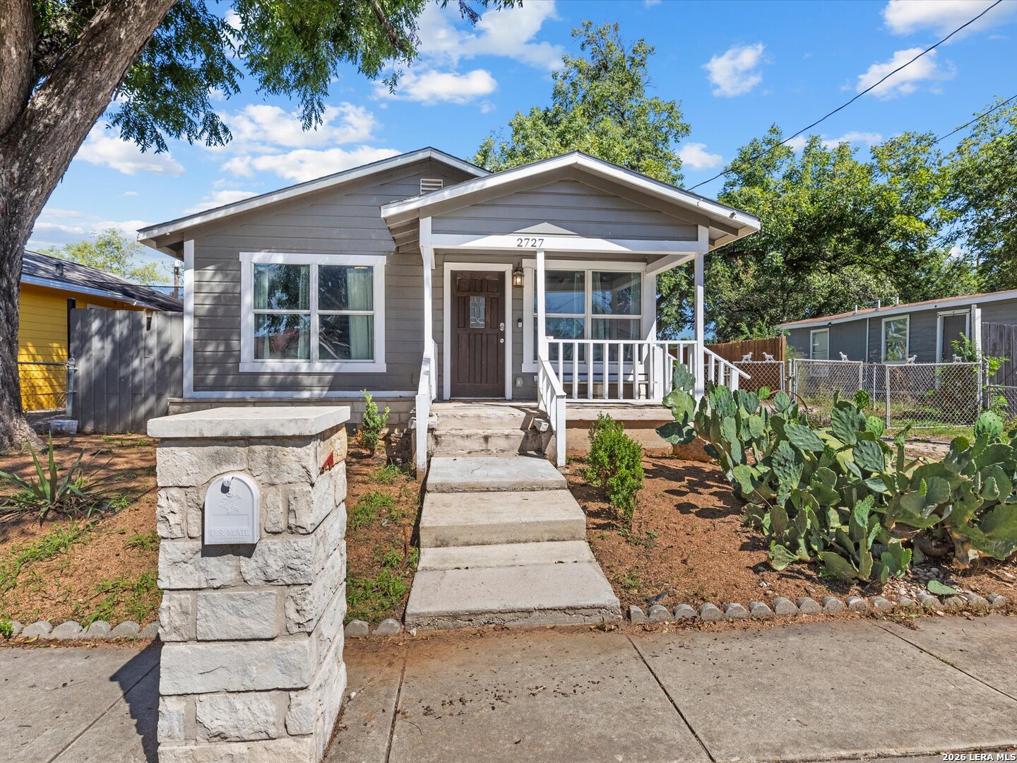 Photo 2 of Single family home for sale at 2727 Roselawn Rd, San Antonio, TX 78226 | MLS# 2021943 | Listing updated on 2026-10-12
