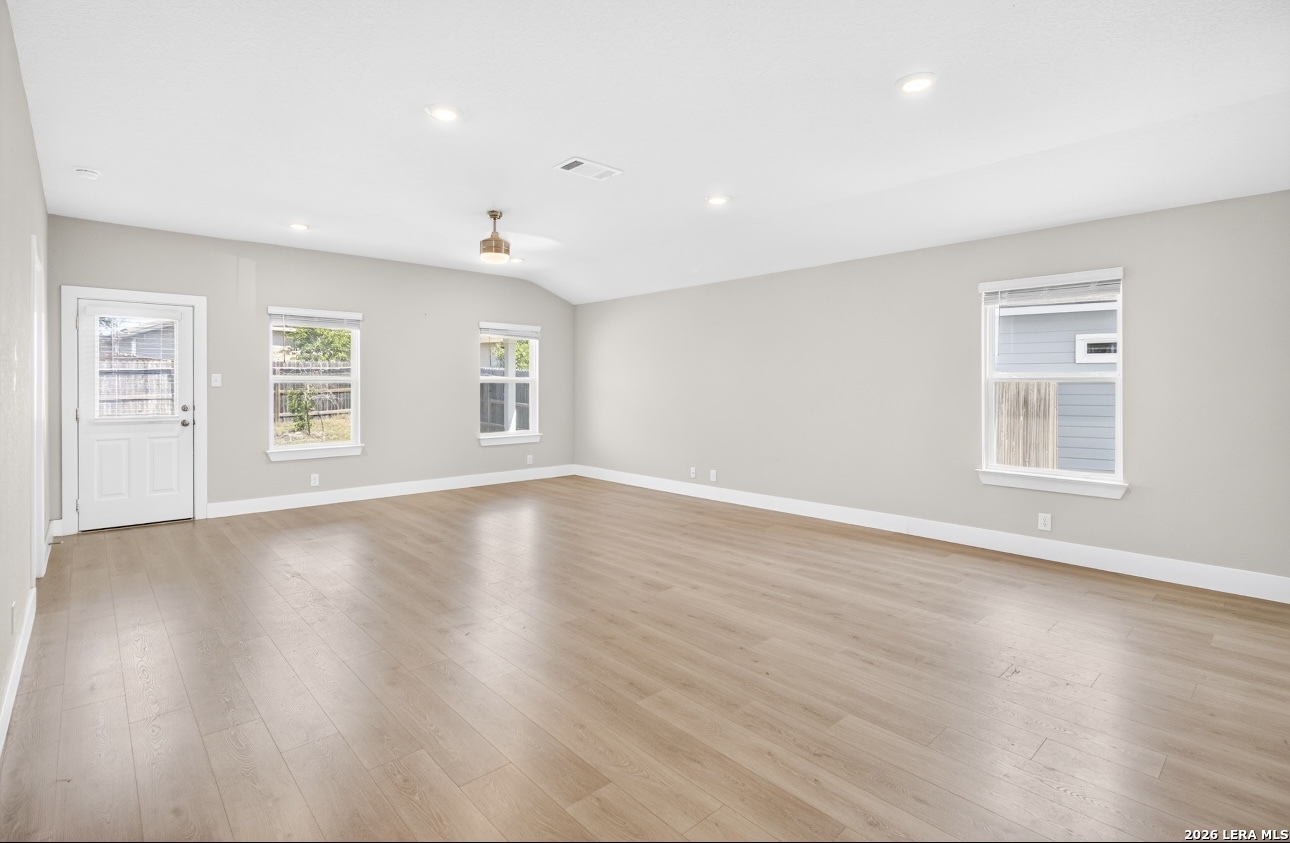 5507 JEWEL CURVE, San Antonio, TX 78266