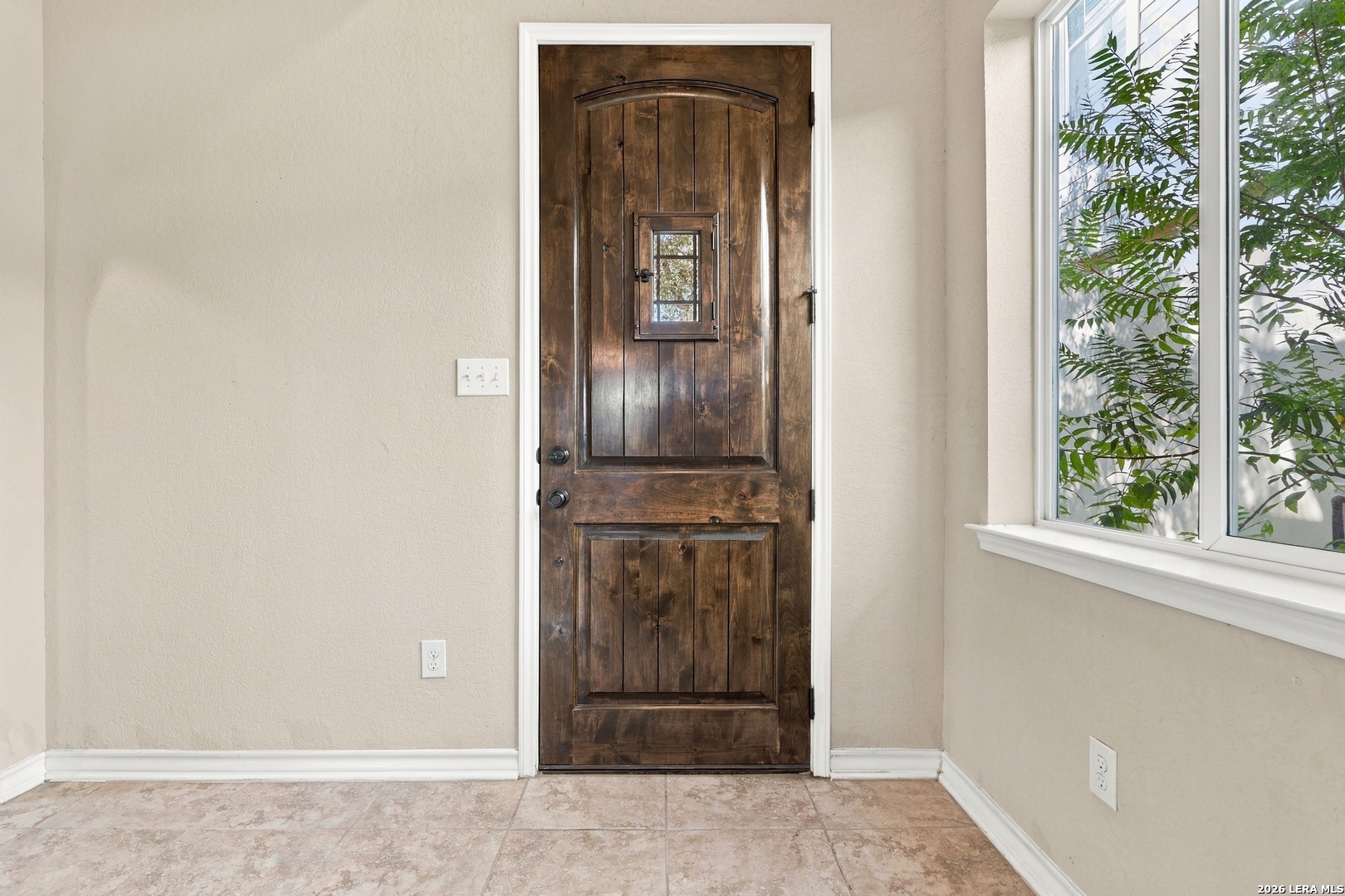 Entry/Foyer