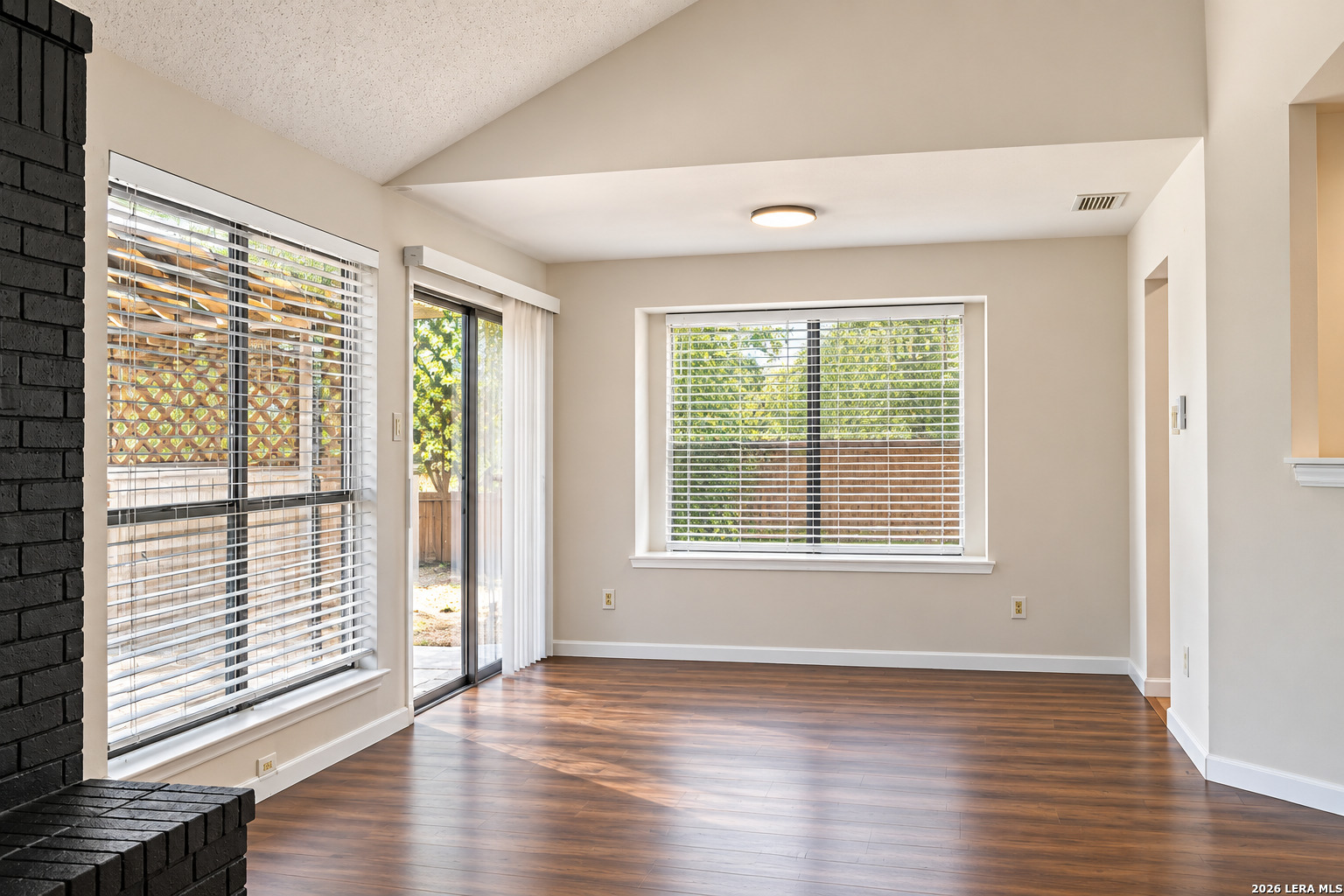 7606 Forest Moon, Live Oak, TX 78233