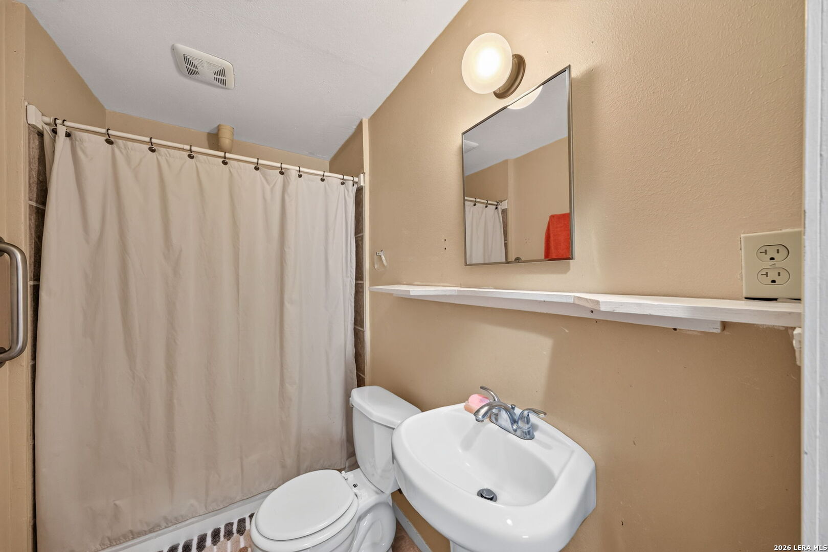 850 Fm 743, Kenedy, TX 78119