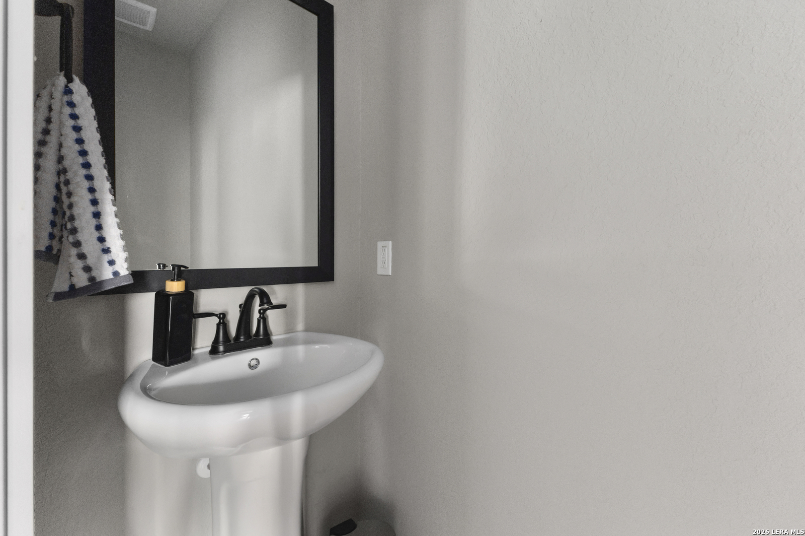 9411 STILLWATER PASS, San Antonio, TX 78254