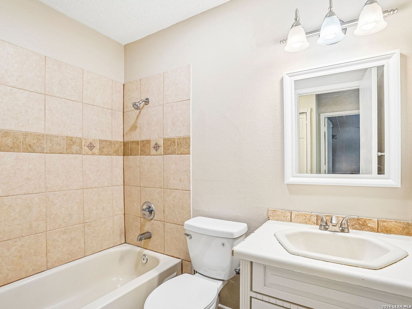 16807 Cedar Tree Way, San Antonio, TX 78247