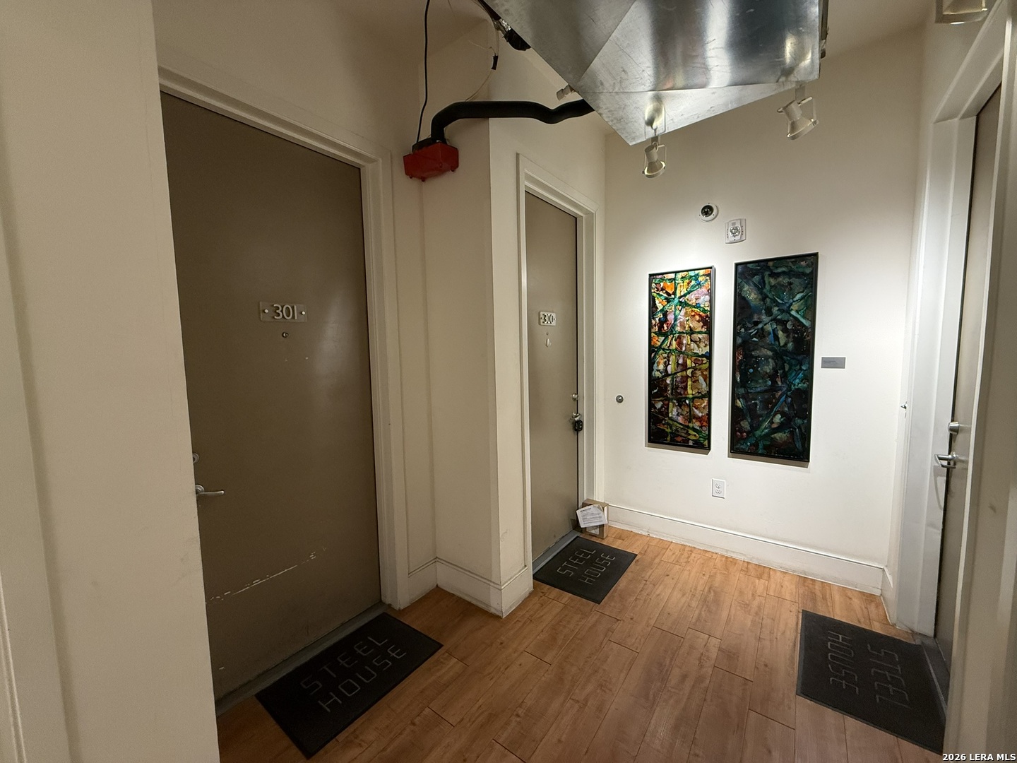 1401 S FLORES ST, #APT 301, San Antonio, TX 78204