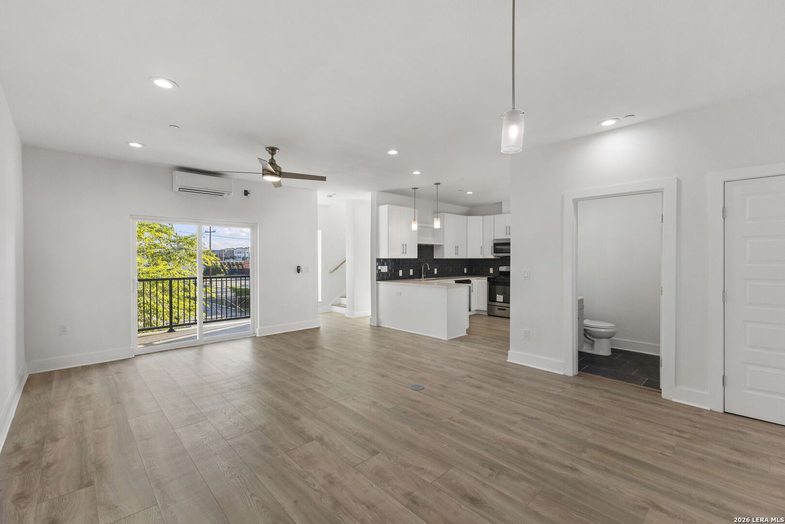 715 OGDEN ST, #104, San Antonio, TX 78212